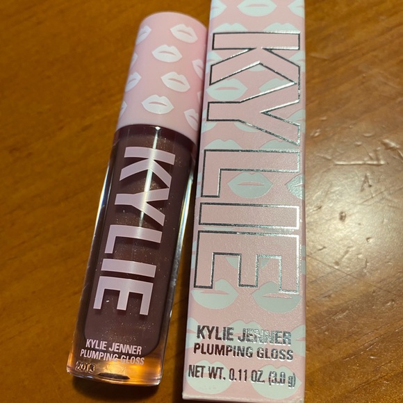 Kylie Cosmetics Other - Kylie Jenner Plumping Gloss 💋